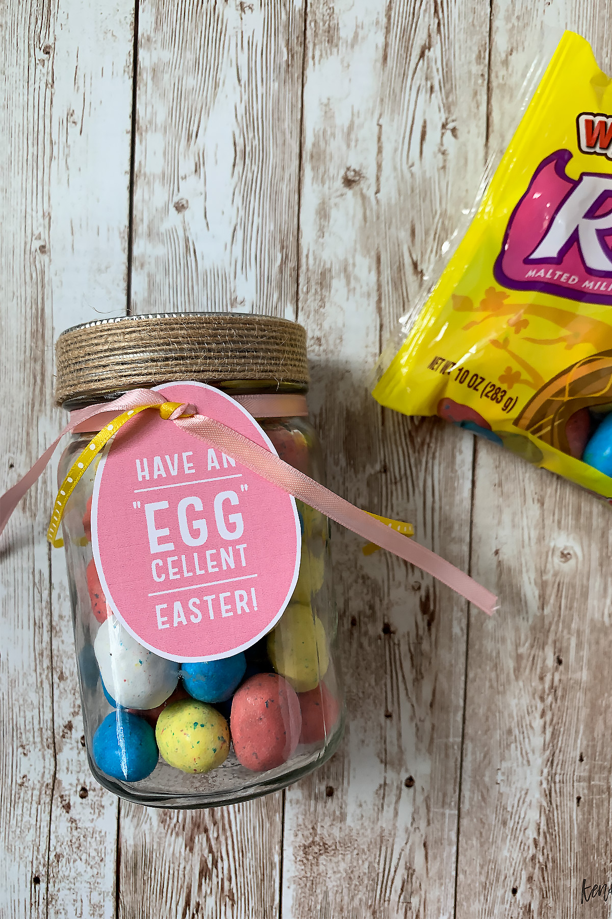 Free Printable Easter Tags for Mason Jar | Kendra John Designs